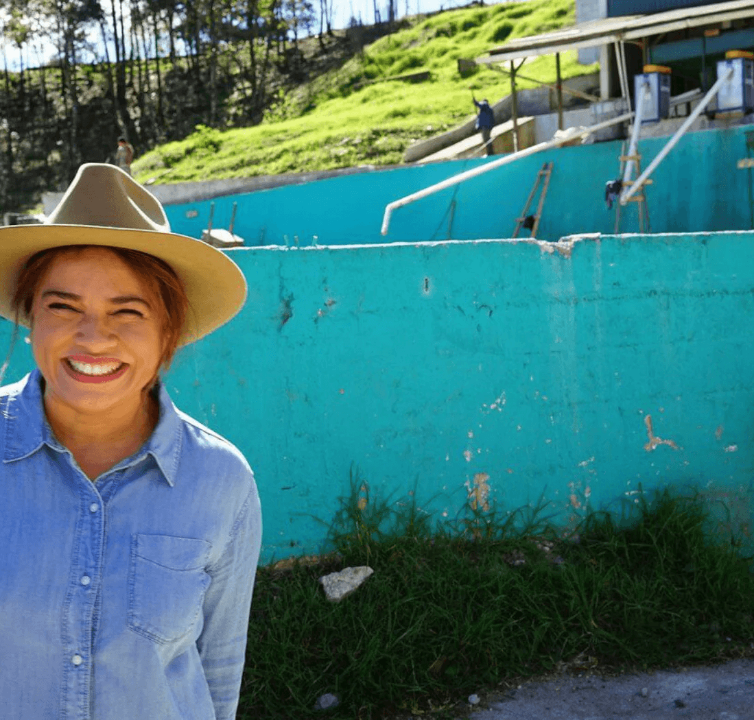 Marysabel Caballero na své honduraské kávové farmě Finca El Puente.