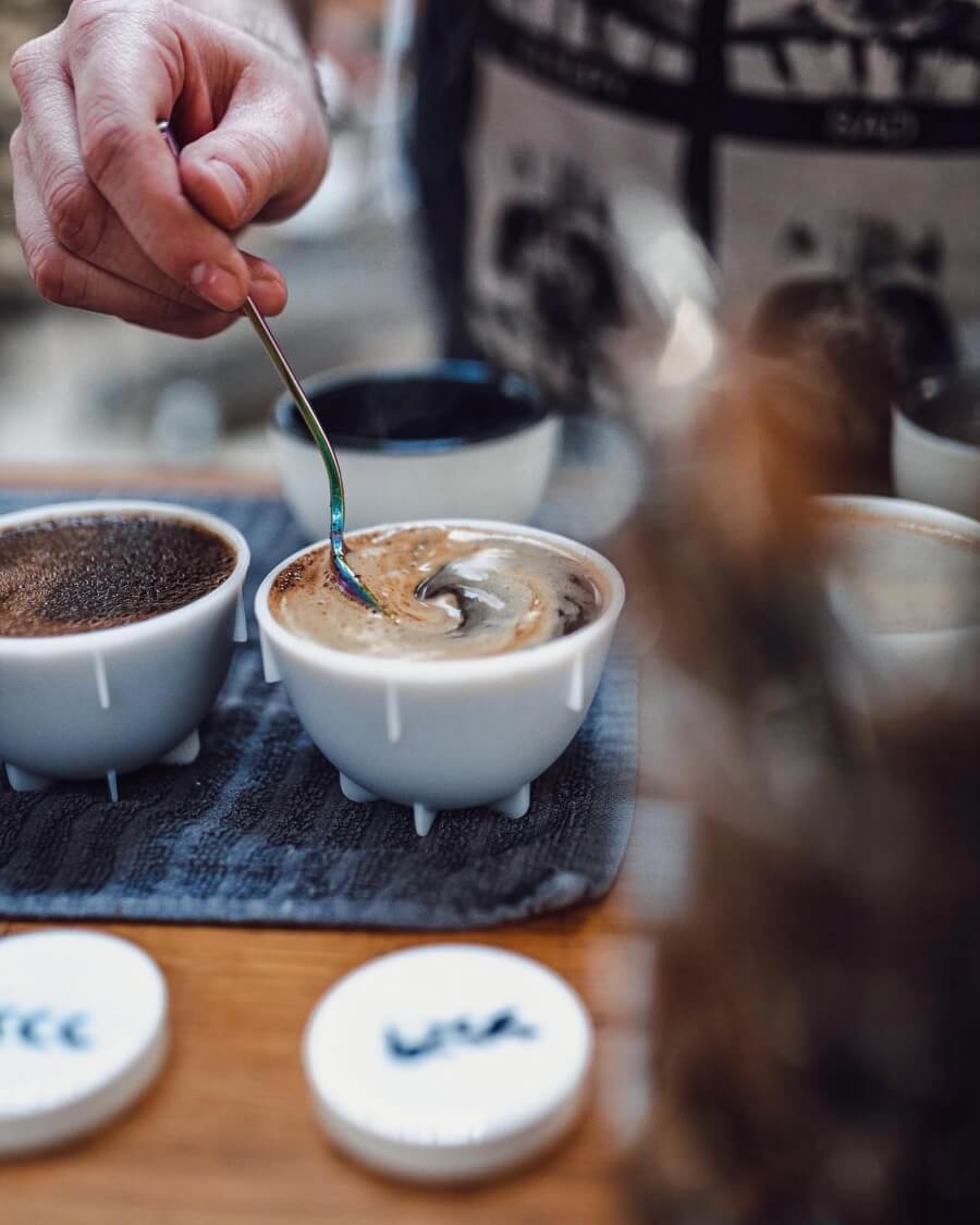 Jak vznikl cupping?