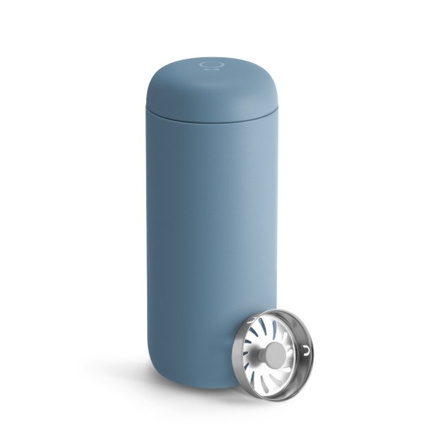 Fellow Carter Move termohrnek 473 ml - Hazy Blue - ZÁNOVNÍ