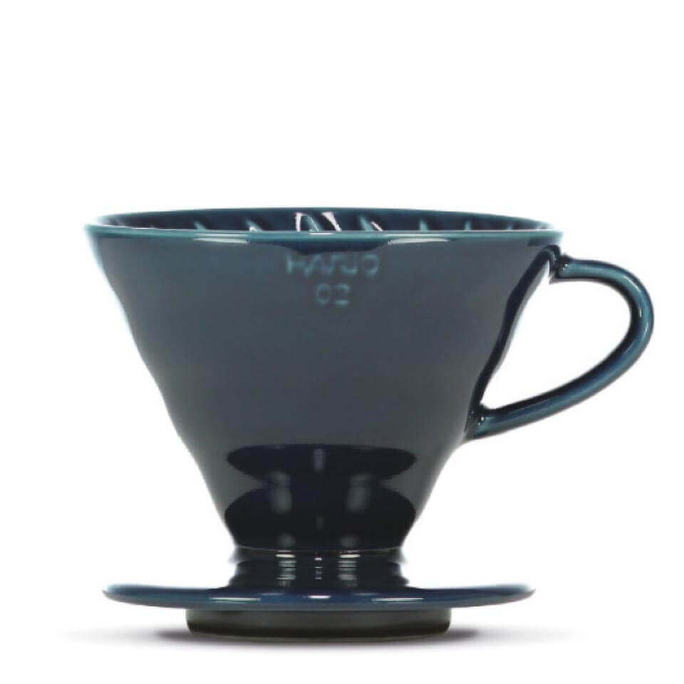 Dripper Hario V60-02 - keramický tmavě modrý  + 40 filtrů